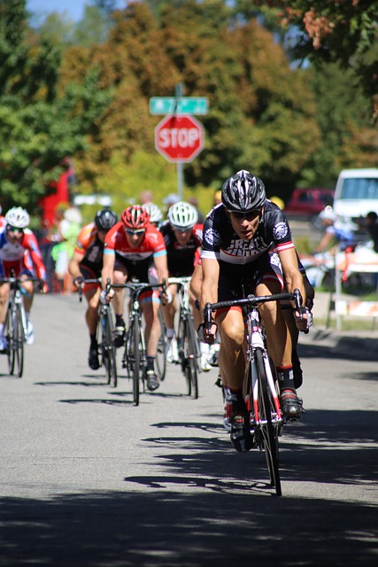 三跑十公里 三跑十公里